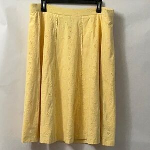 Susan Graver, Yellow Eyelet Skirt, Size 1X
